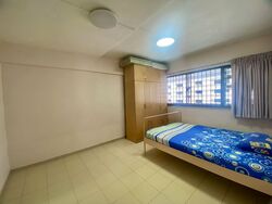 Blk 230 Hougang Avenue 1 (Hougang), HDB Executive #553621031